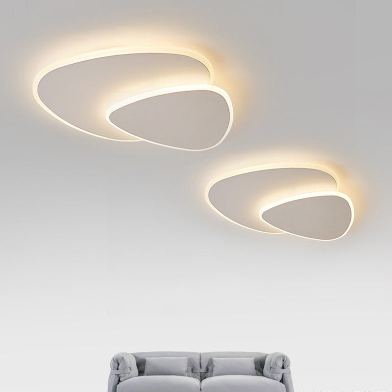 Lámpara de techo LED blanca acrílica con montaje empotrado ovalado de hierro lacado moderno y sencillo
