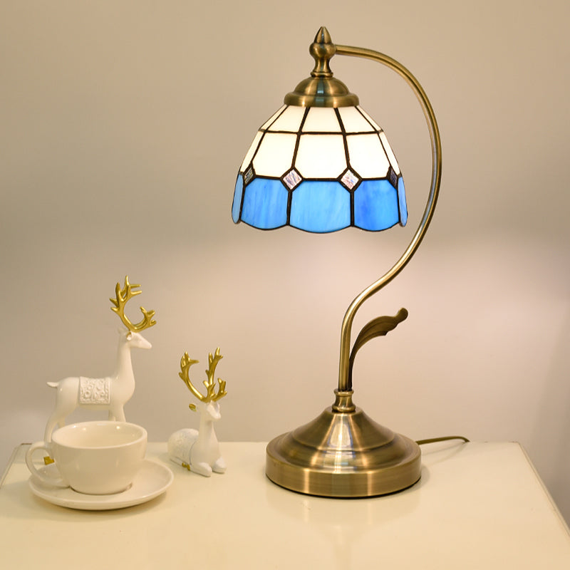 1 Light Modernism Night Table Lamps Metal Nightstand Lamp for Bedroom in Gold