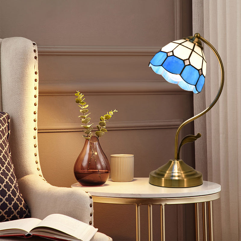 1 Light Modernism Night Table Lamps Metal Nightstand Lamp for Bedroom in Gold