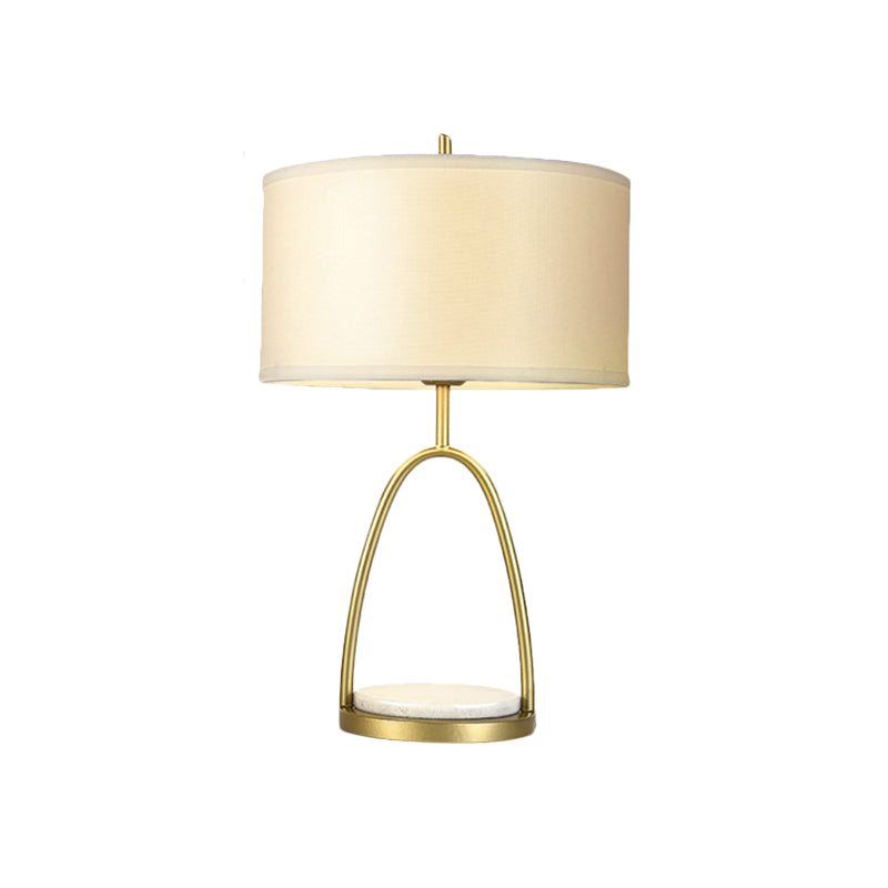 Comodino in metallo bianco tamburo Illuminazione Modernismo Lampada da tavolo in tessuto a 1 luce per soggiorno