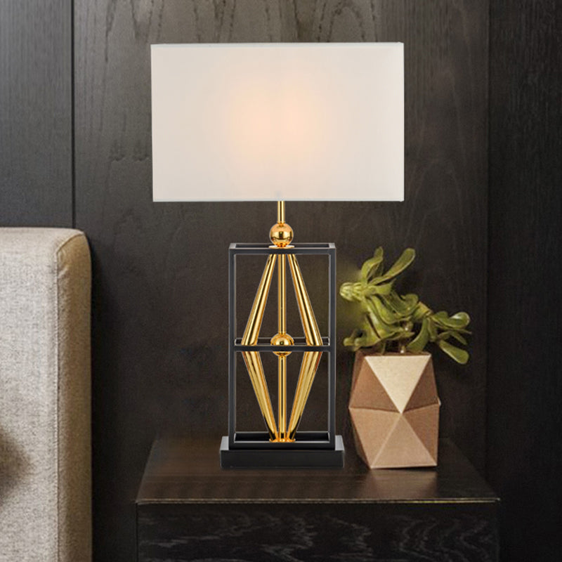 1 Glühbirne Schlafzimmer Metalltisch Lampe postmoderne weiße Nachtbeleuchtung mit Rechteckstoffton