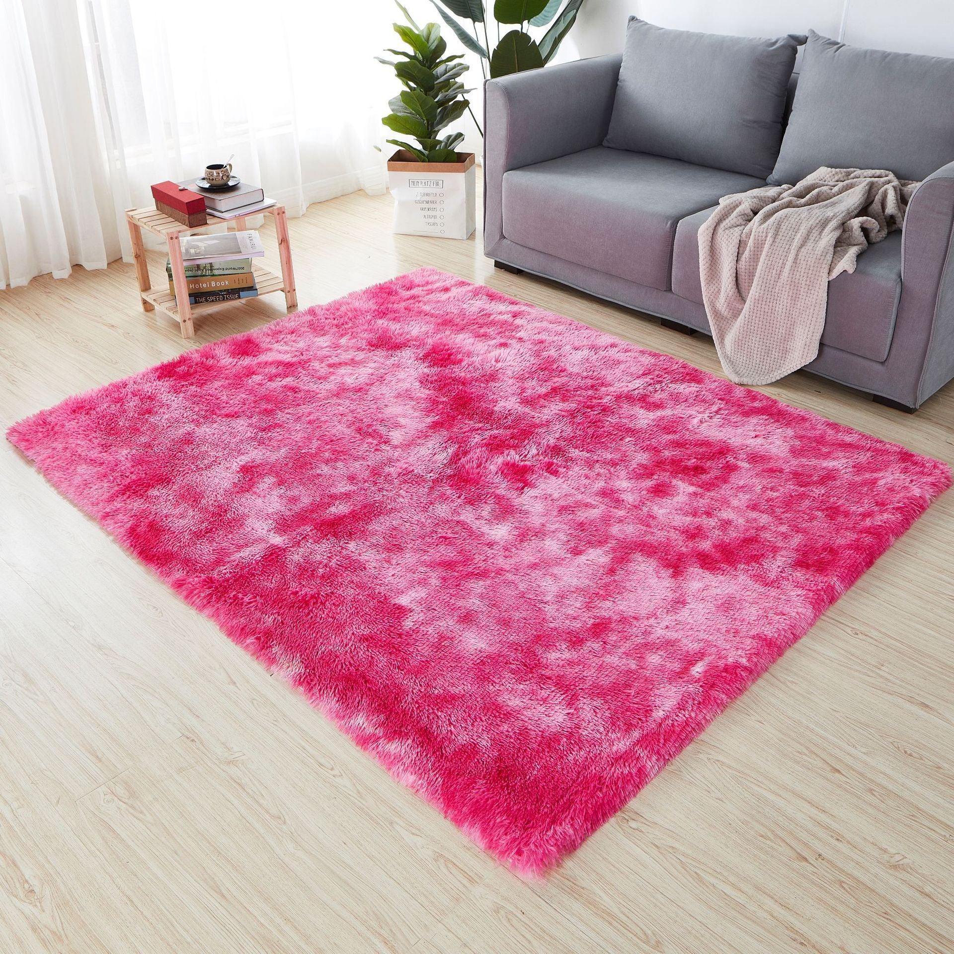 Minimalist Living Room Rug Simple Tie Dye Print Carpet Polyester Shag Rug with Non-Slip Backing