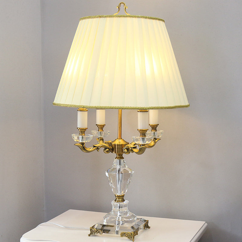Minimalistische 4-head nachtkastje lamp Beige vat nachttafelverlichting met helder K9-kristal