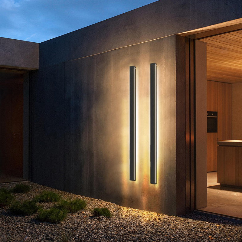 Modern Style Linear Wall Sconce Lights Metal 1 Light Wall Lighting Ideas in Black