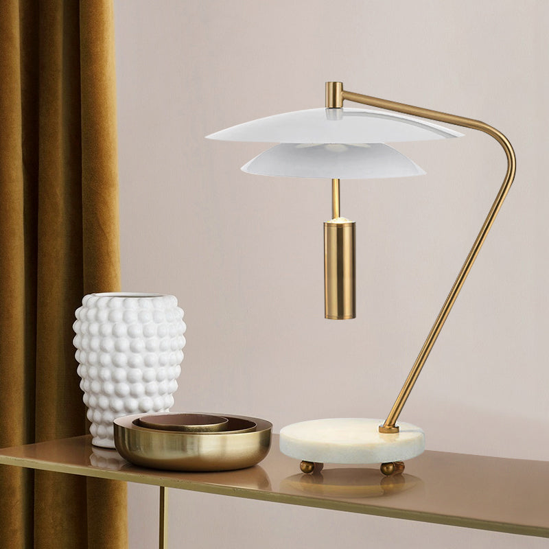 Tubo de lujo Metal Nightsand Light 2 Heads Sala de estar Led Mesa Night Table Iluminación en blanco