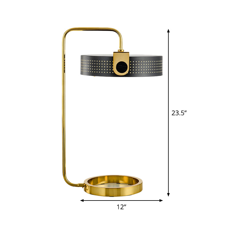 Lampada da tavolo notturna da letto da letto a 1 testa illuminazione nordica oro con tonalità metallica cava