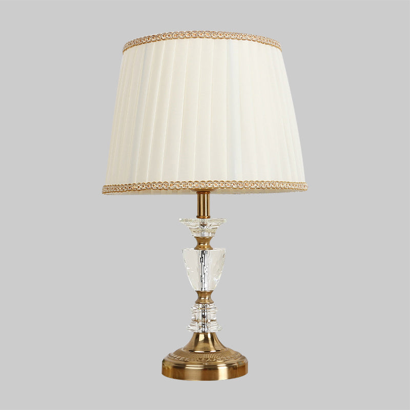 1 Bulb Bedroom Table Light Simple Gold Night Lighting with Urn-Shaped Crystal Base