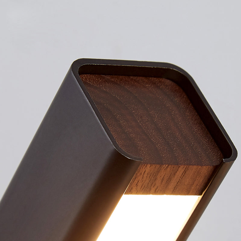 Contemporary Style Metal Wall Sconce 1 Light Led Rotating Wall Light for Living Room