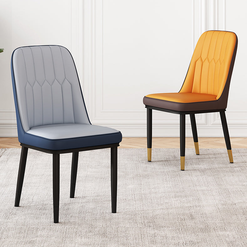Silla de comedor de metal de estilo escandinavo, silla sin brazos con respaldo sólido