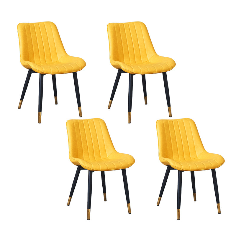 Silla lateral escandinava interior Silla de comedor con respaldo sólido tapizada de metal