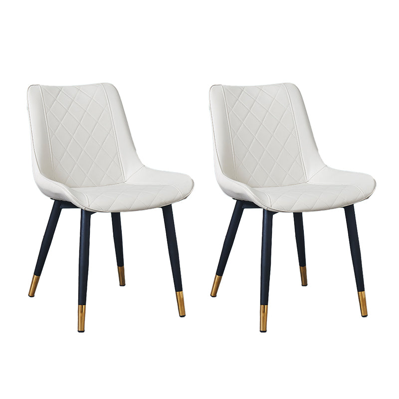 Silla lateral escandinava interior Silla de comedor con respaldo sólido tapizada de metal