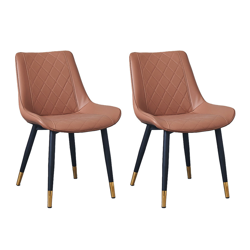Silla lateral escandinava interior Silla de comedor con respaldo sólido tapizada de metal