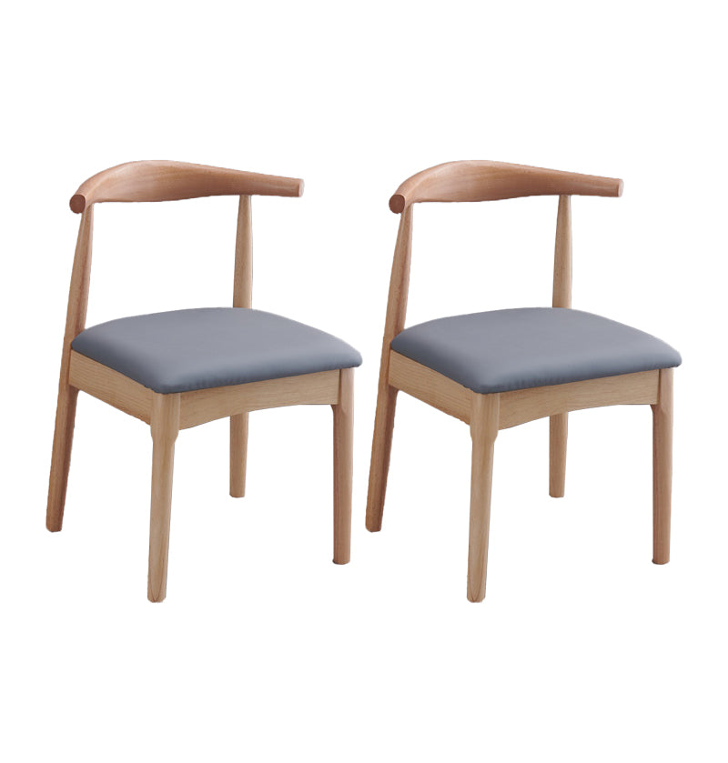 Silla lateral escandinava interior tapizada Silla de comedor de madera con respaldo abierto
