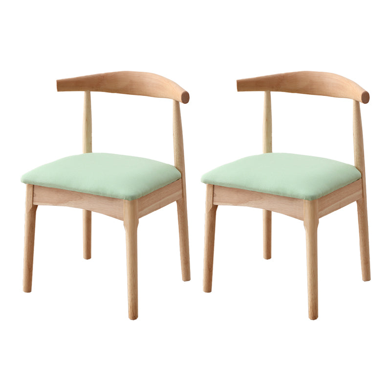 Silla auxiliar escandinava de interior tapizada de madera con respaldo abierto (juego de 2)