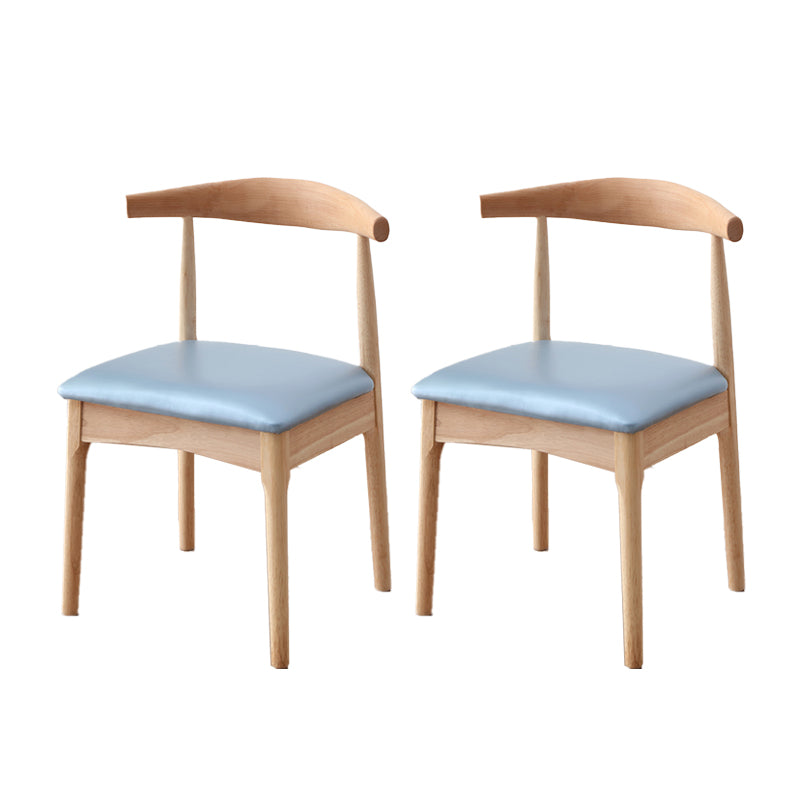 Silla auxiliar escandinava de interior tapizada de madera con respaldo abierto (juego de 2)