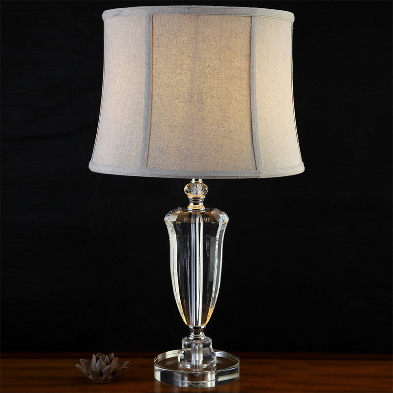 Modernist 1 Kopfschreibtisch hellgrau getäfelter Bell -Nachttischlampe mit Stoffschatten