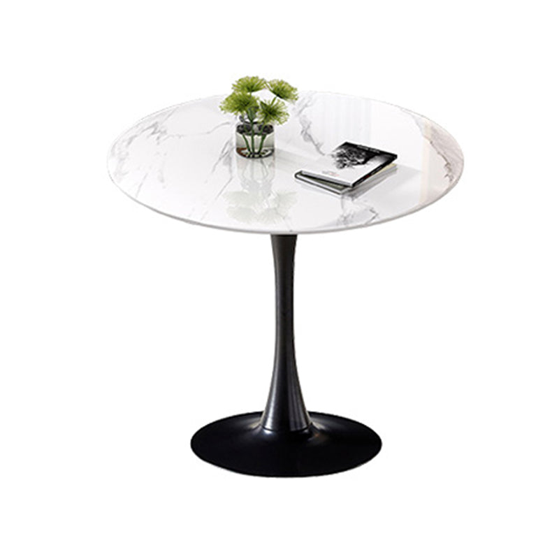 Mesa de comedor redonda Simplicity de piedra sinterizada con base de tulipán
