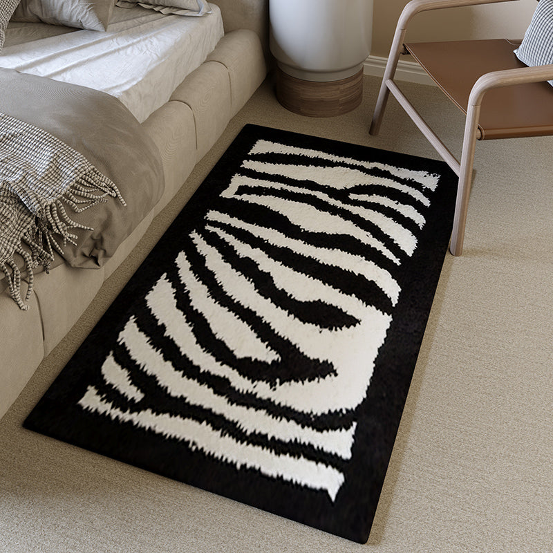 Modern Geometric Print Area Rug Black Polyester Area Carpet Non-Slip Backing Rug for Bedroom