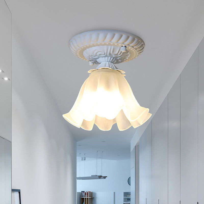 Scalloped Metal Ceiling Light Country 1 Bulb Living Room Flush Mount Lighting in White/Pink/Blue