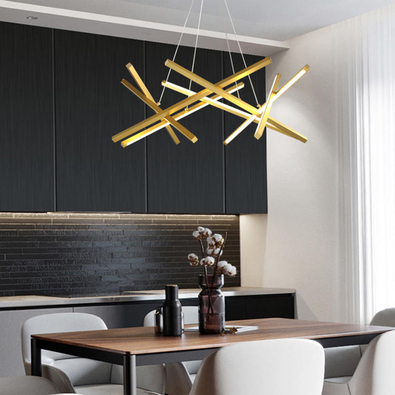 Lineaire kroonluchter verlichtingsarmaturen Moderne hanglampen met 8 lichte ophanging met witte acrylschaduw