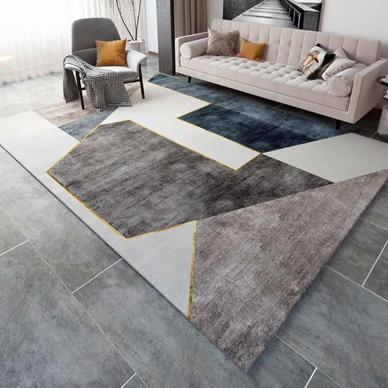 Modern Grey Area Carpet Geometric Pattern Polyester Area Rug Stain Resistant Rug for Living Room