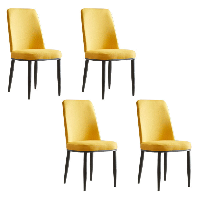 Silla de comedor moderna para interiores y exteriores, silla con respaldo sólido acolchado sin brazos de metal