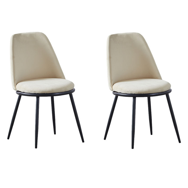 Silla auxiliar de comedor escandinavo de terciopelo Silla de comedor con acabado mate Parsons