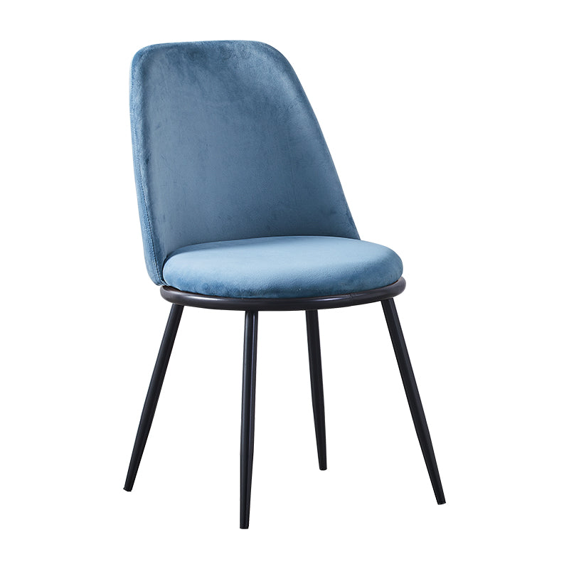 Silla auxiliar de comedor escandinavo de terciopelo Silla de comedor con acabado mate Parsons