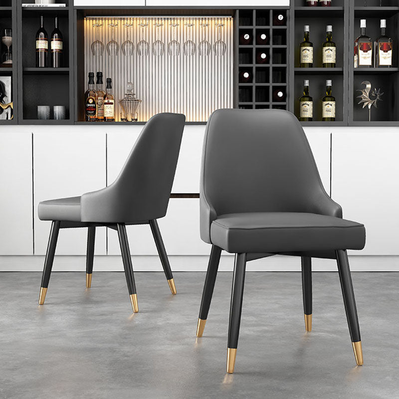 Sillas sin brazos de comedor de metal Glam, sillas Parsons de comedor de cuero PU para restaurante