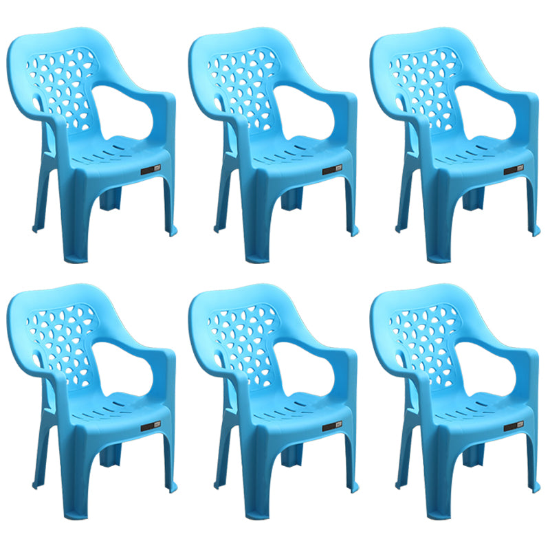 Sillas plásticas contemporáneas del comedor que cenan la silla apilable del brazo para el uso en el hogar