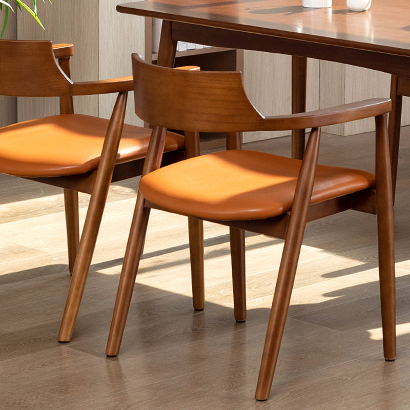 Silla de comedor de cuero contemporánea con respaldo abierto de madera