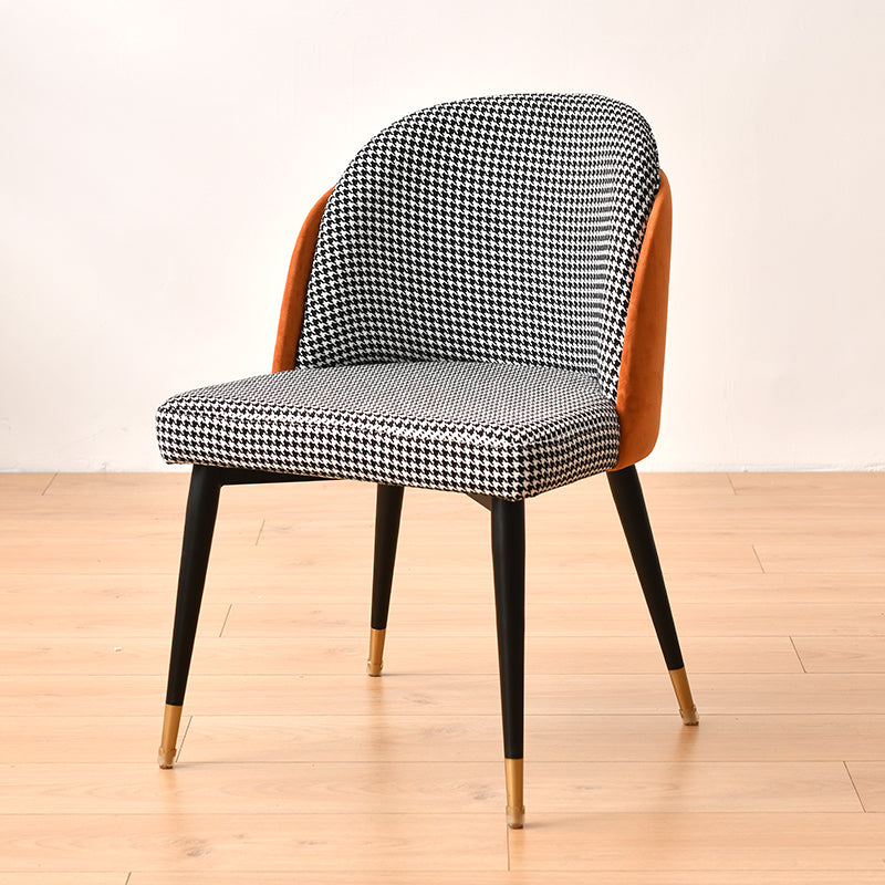 Silla de comedor de metal de estilo nórdico, silla tapizada de comedor de tela para uso doméstico