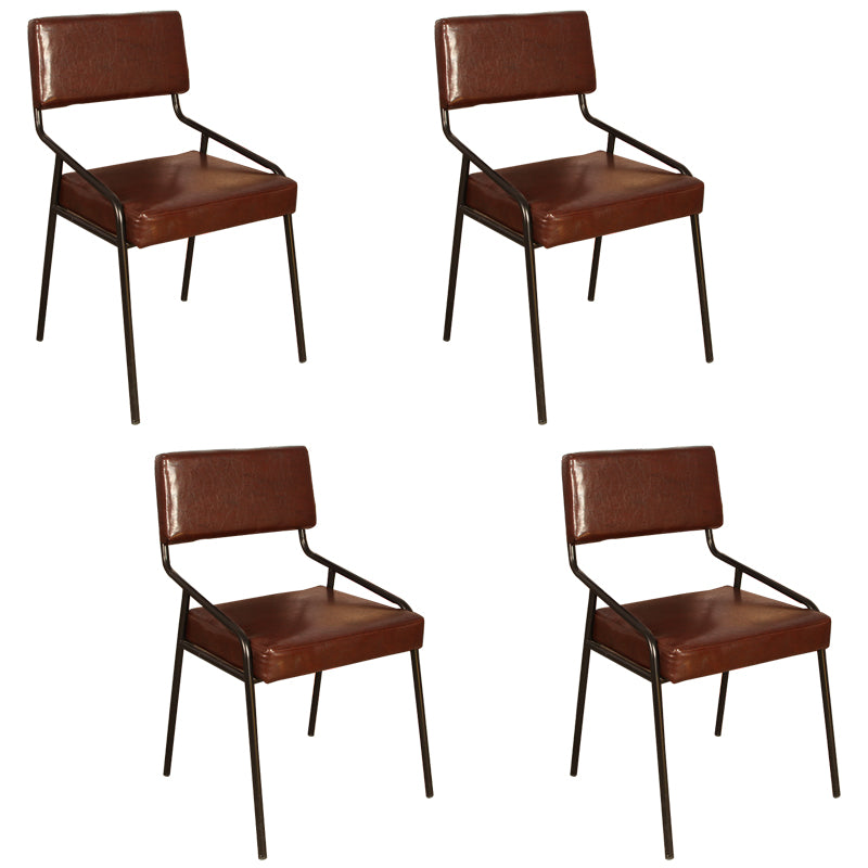 Silla de comedor industrial de cuero con respaldo abierto y acabado mate (juego de 4)