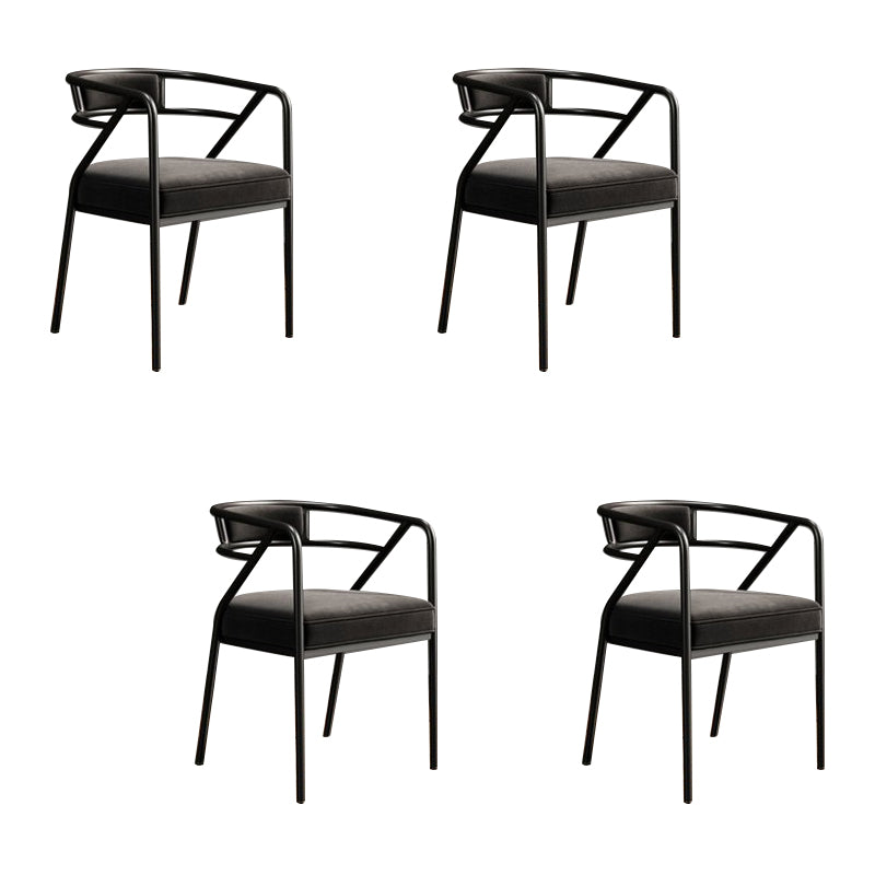 Silla de comedor industrial tapizada con respaldo abierto y acabado mate (juego de 4)