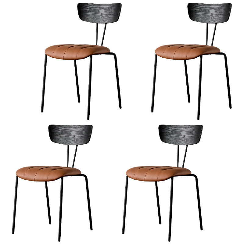 Silla lateral tapizada industrial con respaldo abierto y acabado mate (juego de 4)