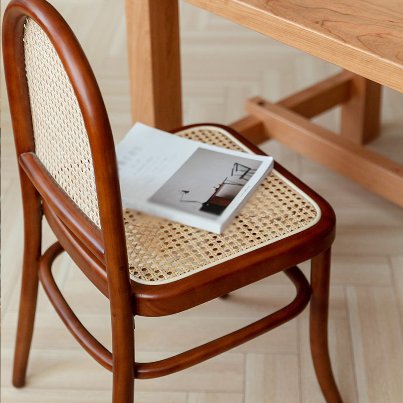 Silla sin brazos de comedor de madera tradicional, silla lateral de comedor con respaldo abierto para uso en restaurantes