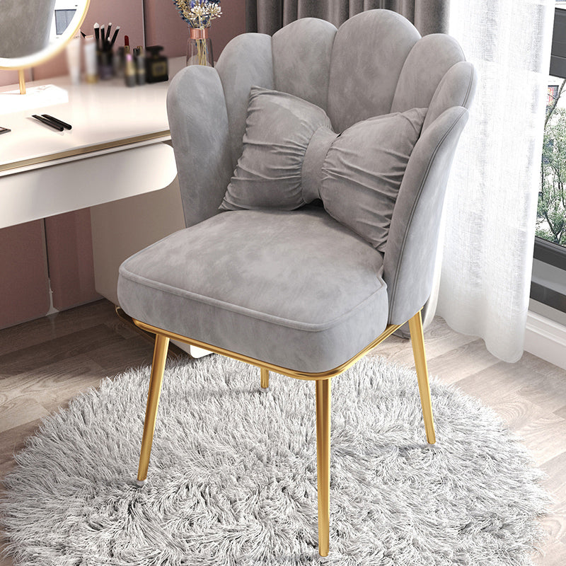 Silla de comedor tapizada de estilo escandinavo, silla individual con respaldo sólido para el hogar