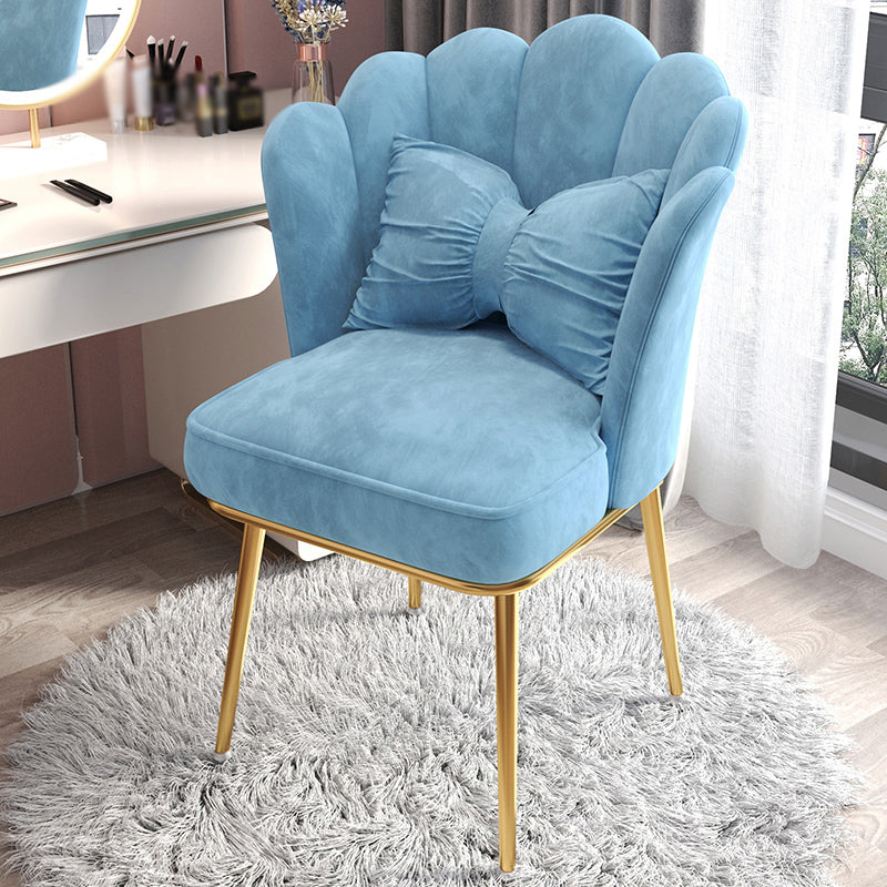 Silla de comedor tapizada de estilo escandinavo, silla individual con respaldo sólido para el hogar