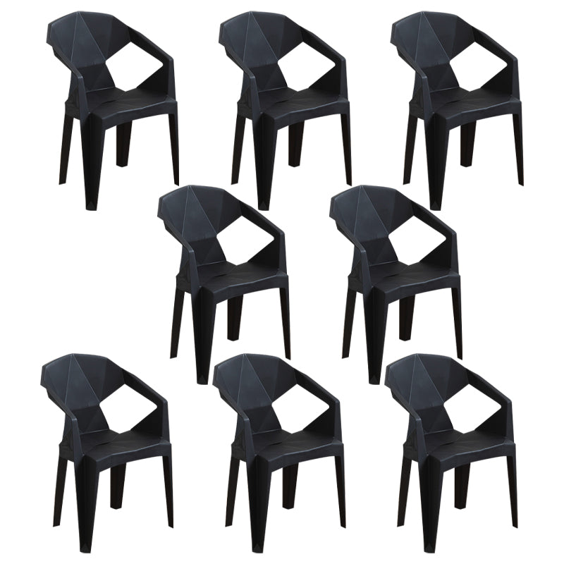 El plástico moderno que cena las sillas del brazo abre la parte posterior que apila los sillones de cena
