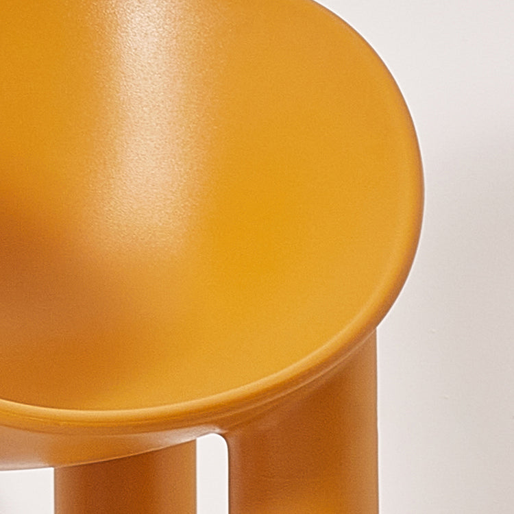 Sillas de comedor de estilo nórdico, sillas laterales con brazos de cocina y patas de plástico (juego de 2)