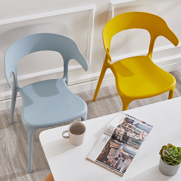 Silla lateral contemporánea interior con respaldo abierto Silla apilable de plástico para comedor individual
