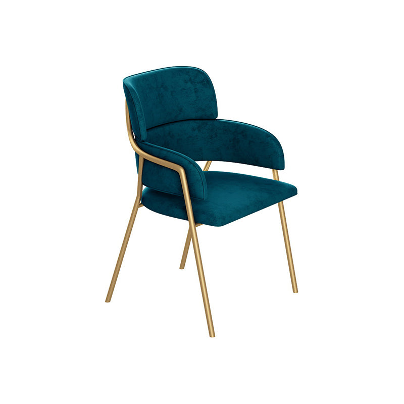 El comedor del metal del estilo nórdico preside el sillón del terciopelo para el restaurante