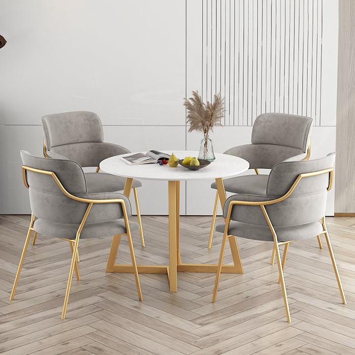 El comedor del metal del estilo nórdico preside el sillón del terciopelo para el restaurante
