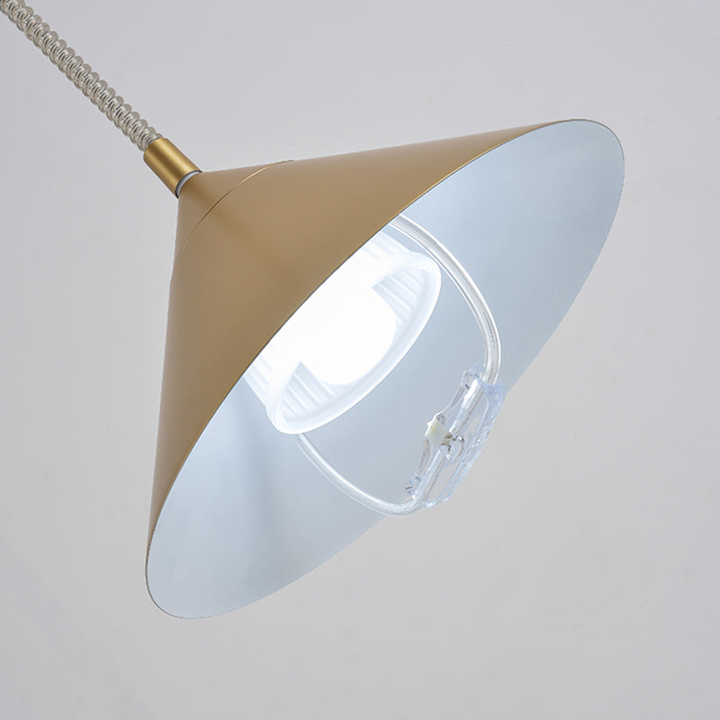 Cone créatif moderne suspension de la lampe givrée en aluminium Light avec de l'ombre en verre