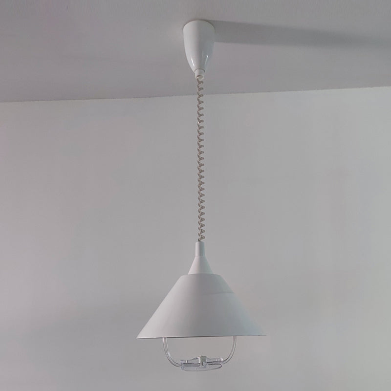 Cone créatif moderne suspension de la lampe givrée en aluminium Light avec de l'ombre en verre