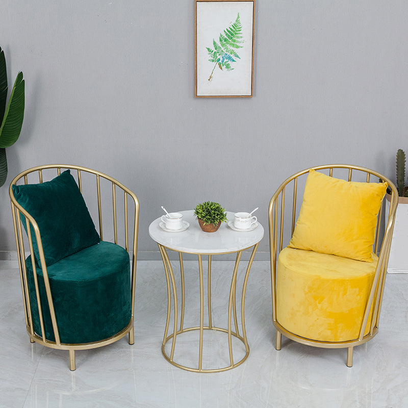 Silla de comedor individual sin brazos tapizada con respaldo Windsor de estilo escandinavo