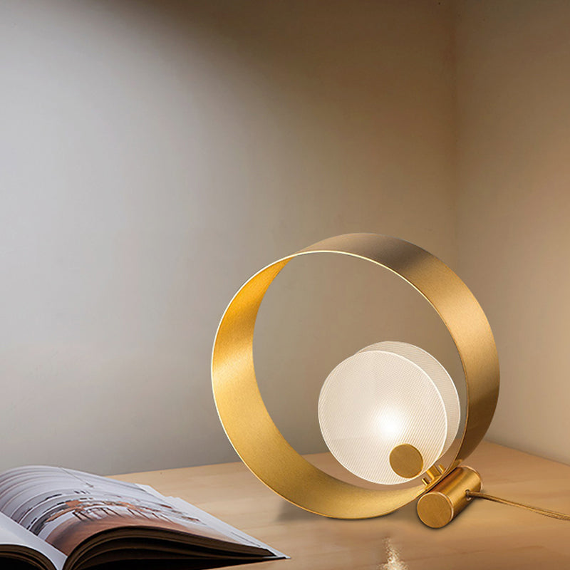 Lámpara de mesita de noche minimalista Metal de 1 luces de la sala de estar de la sala de estar de la sala de estar en oro