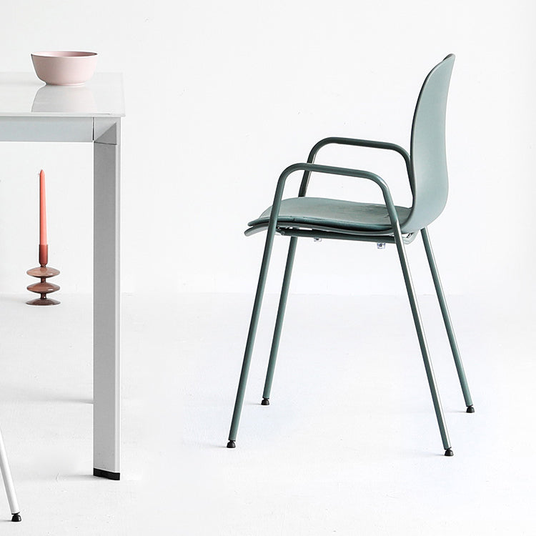 Sillas de comedor apilables Sillones de interior con patas de metal (juego de 4)