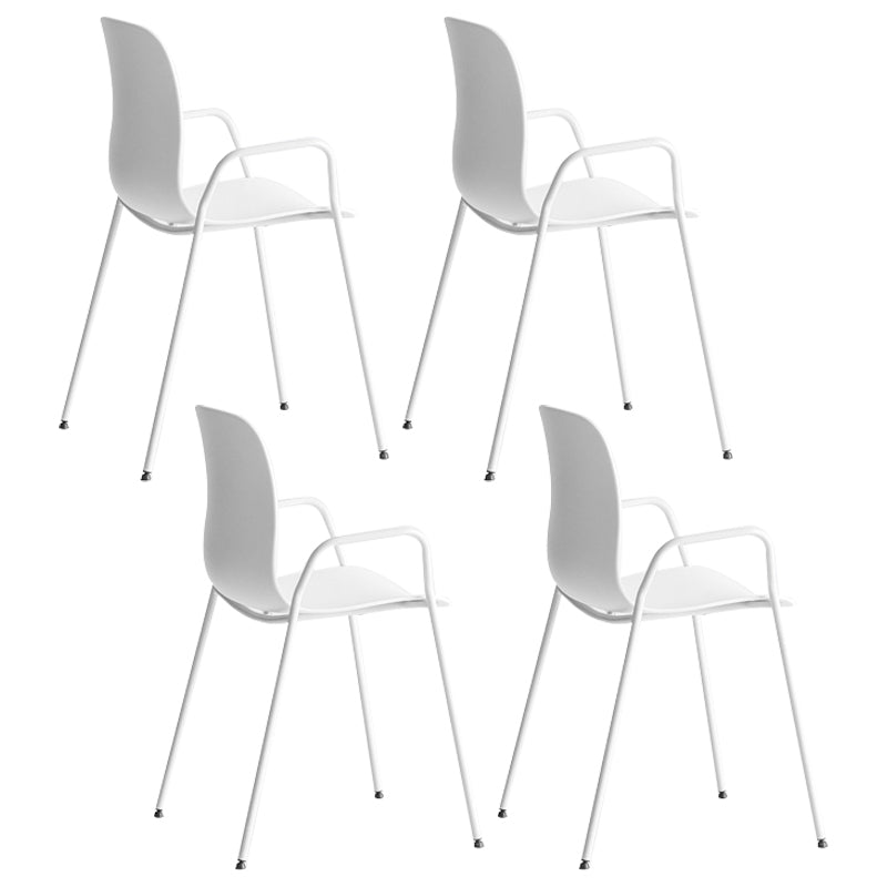 Sillas de comedor apilables Sillones de interior con patas de metal (juego de 4)