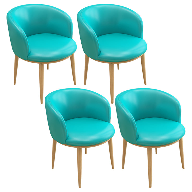 Silla auxiliar escandinava Silla de comedor tapizada de metal con respaldo Parsons para interiores